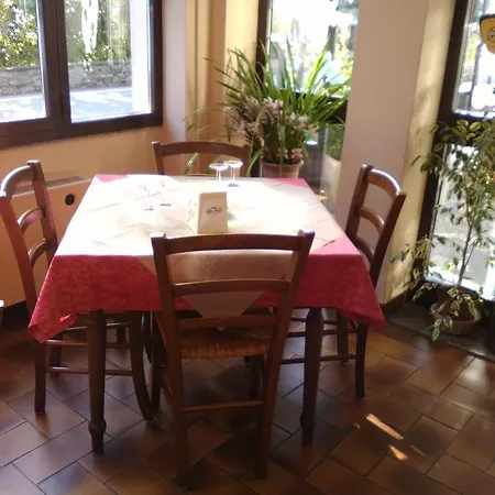 Il Vapore Szálloda Oggebbio